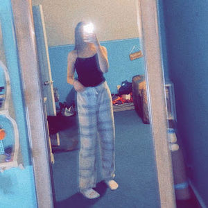 Meet your Posher, Kryslyn